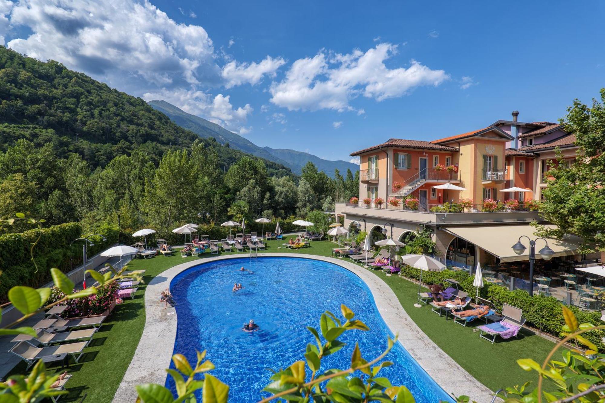 Aquazzurra Resort & Aparthotel Cannobio Extérieur photo